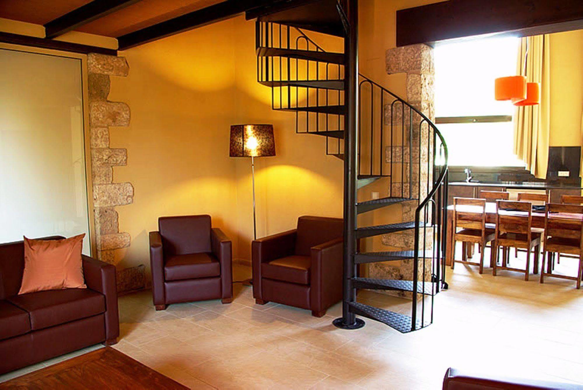 Apartament L'Arcada De Fares Sant Ferriol Zewnętrze zdjęcie