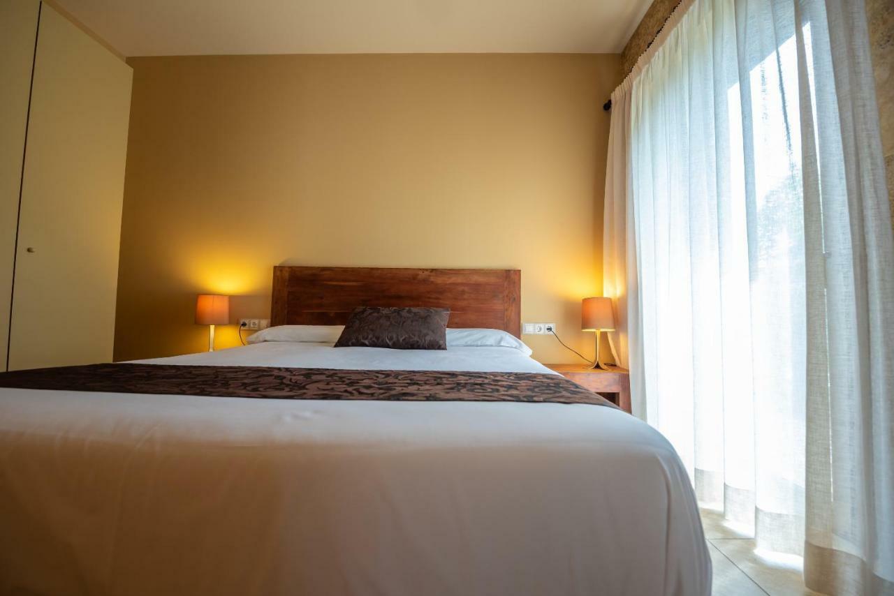 Apartament L'Arcada De Fares Sant Ferriol Zewnętrze zdjęcie