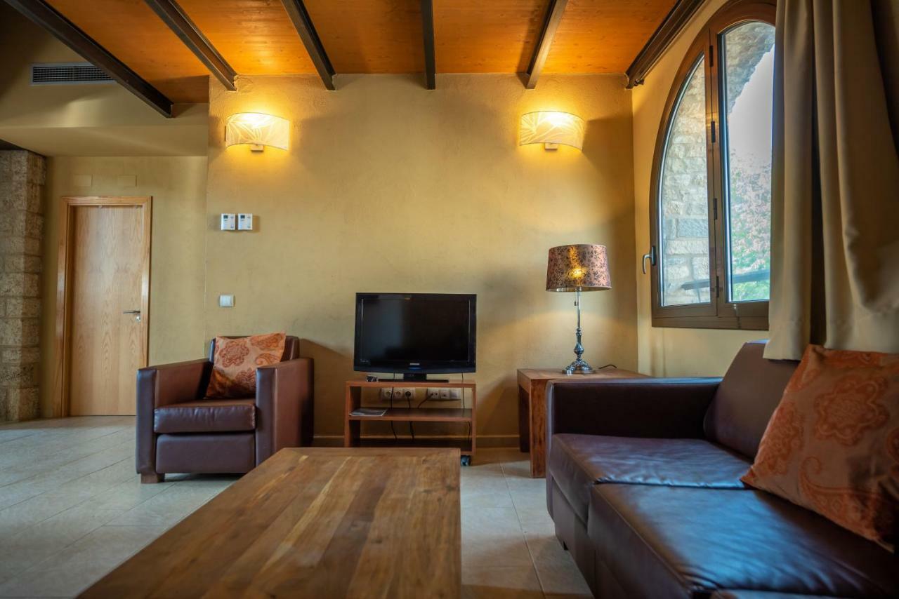 Apartament L'Arcada De Fares Sant Ferriol Zewnętrze zdjęcie